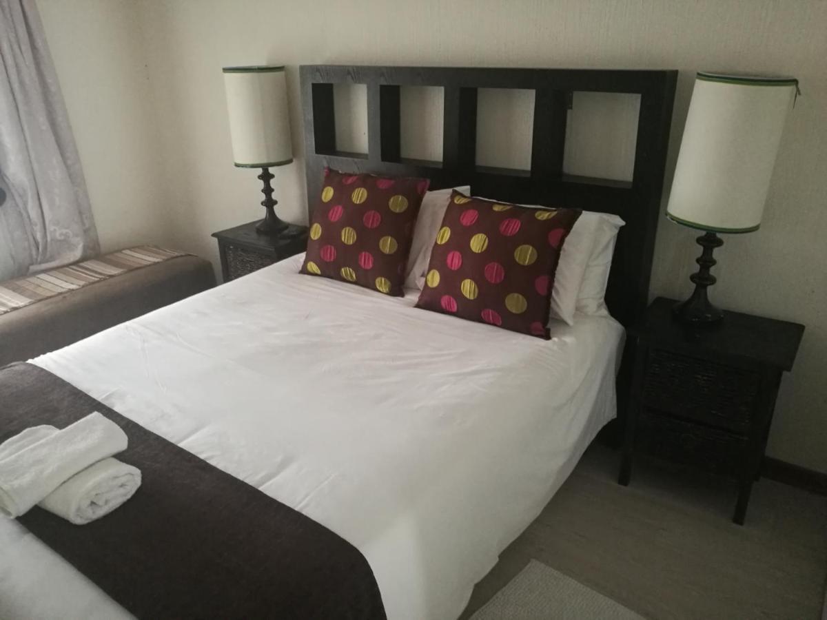 Corgi Guest House 约翰内斯堡 外观 照片
