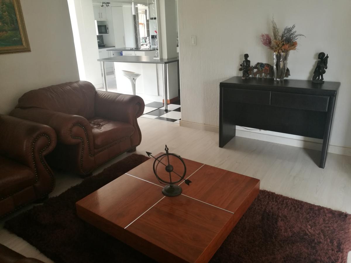 Corgi Guest House 约翰内斯堡 外观 照片